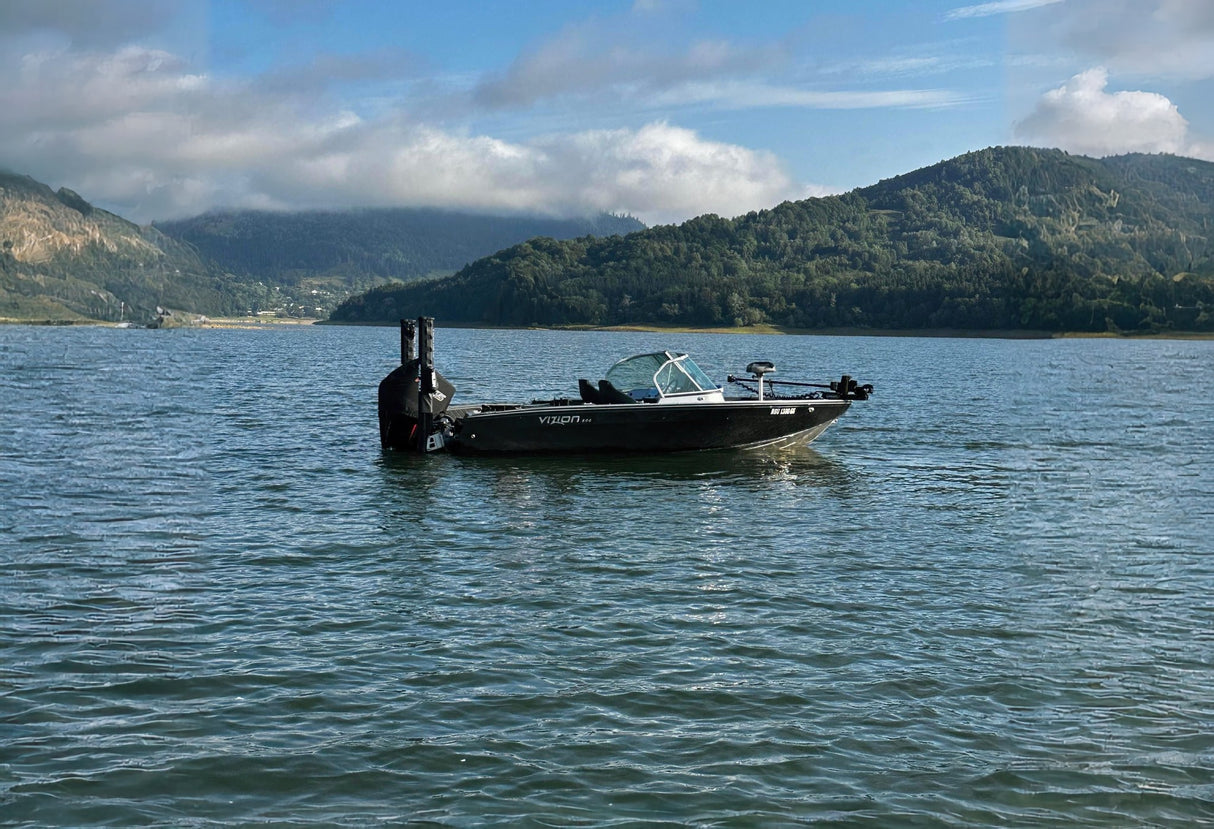 Barca de aluminiu Vizion 600