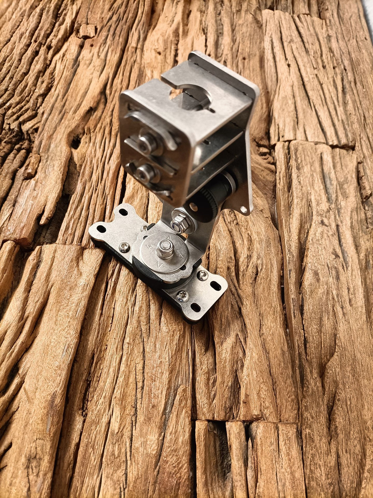 Suport KED cu mod perspective pentru Garmin LVS 62