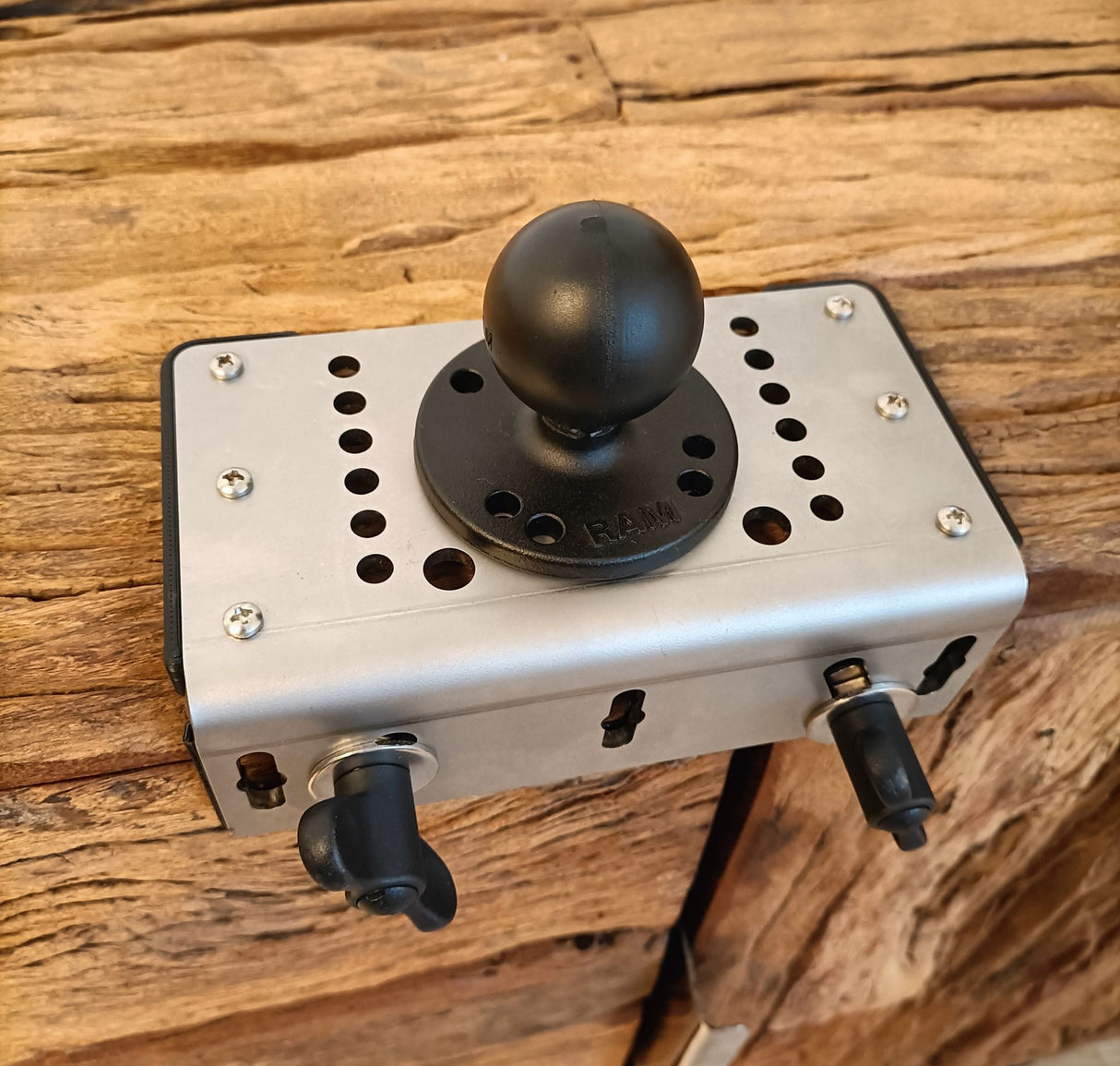 Adaptor prindere pe barca cu sina pentru tija KedFlex si Kedflex 2.0