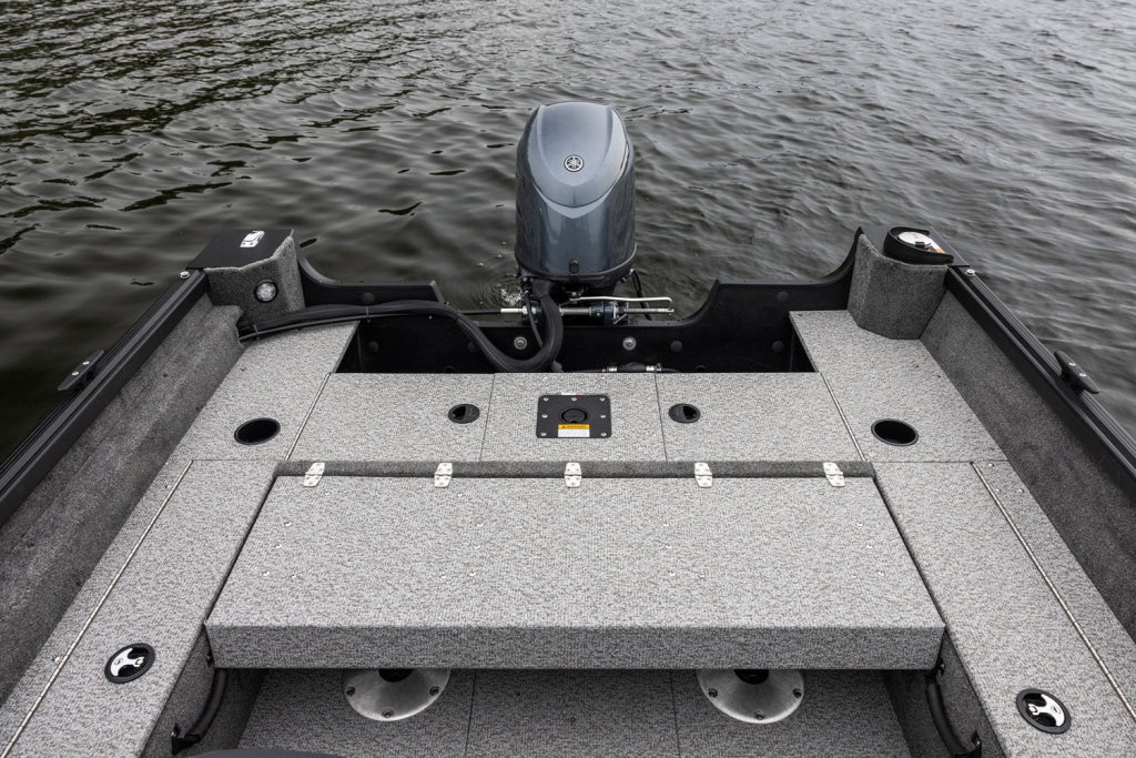 Barca aluminiu AlumaCraft Classic 165 CS Side Console