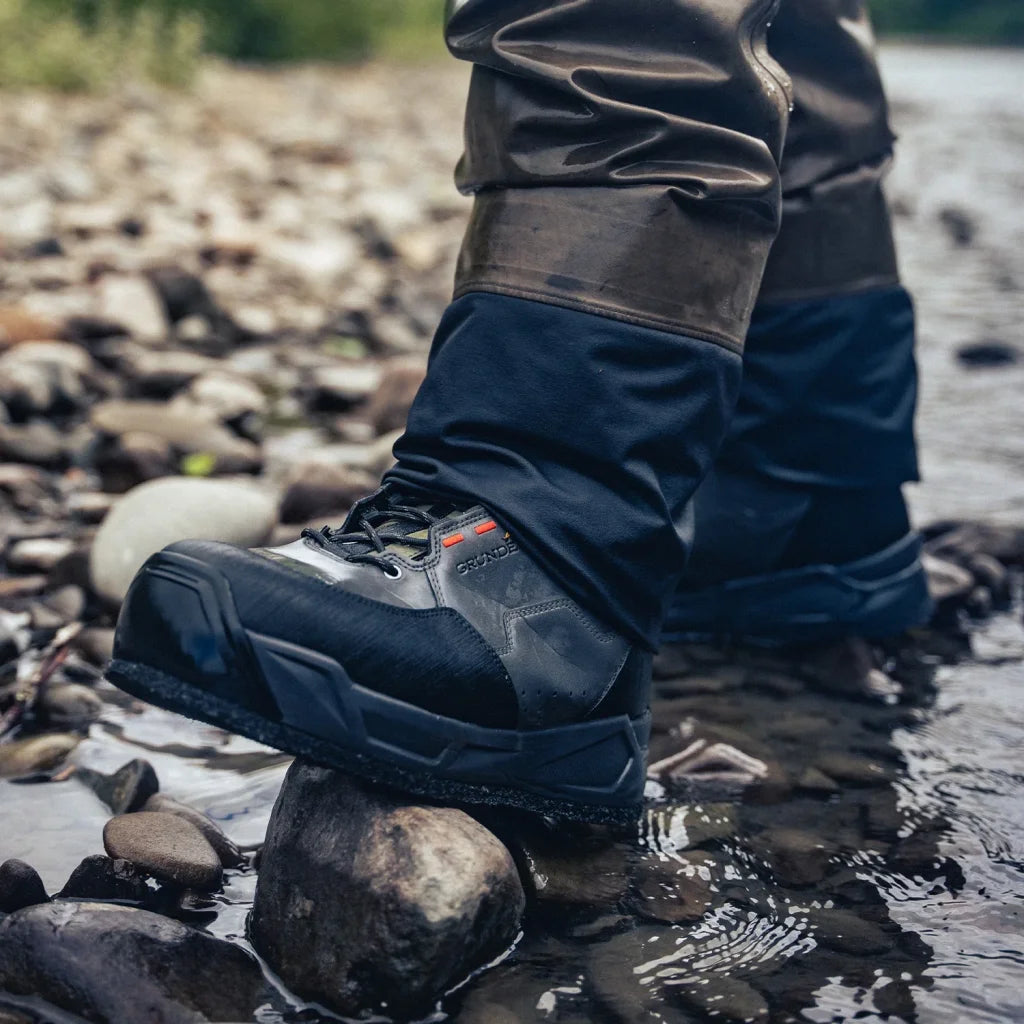 Bocanci wading Grundens Bedrock talpa pasla