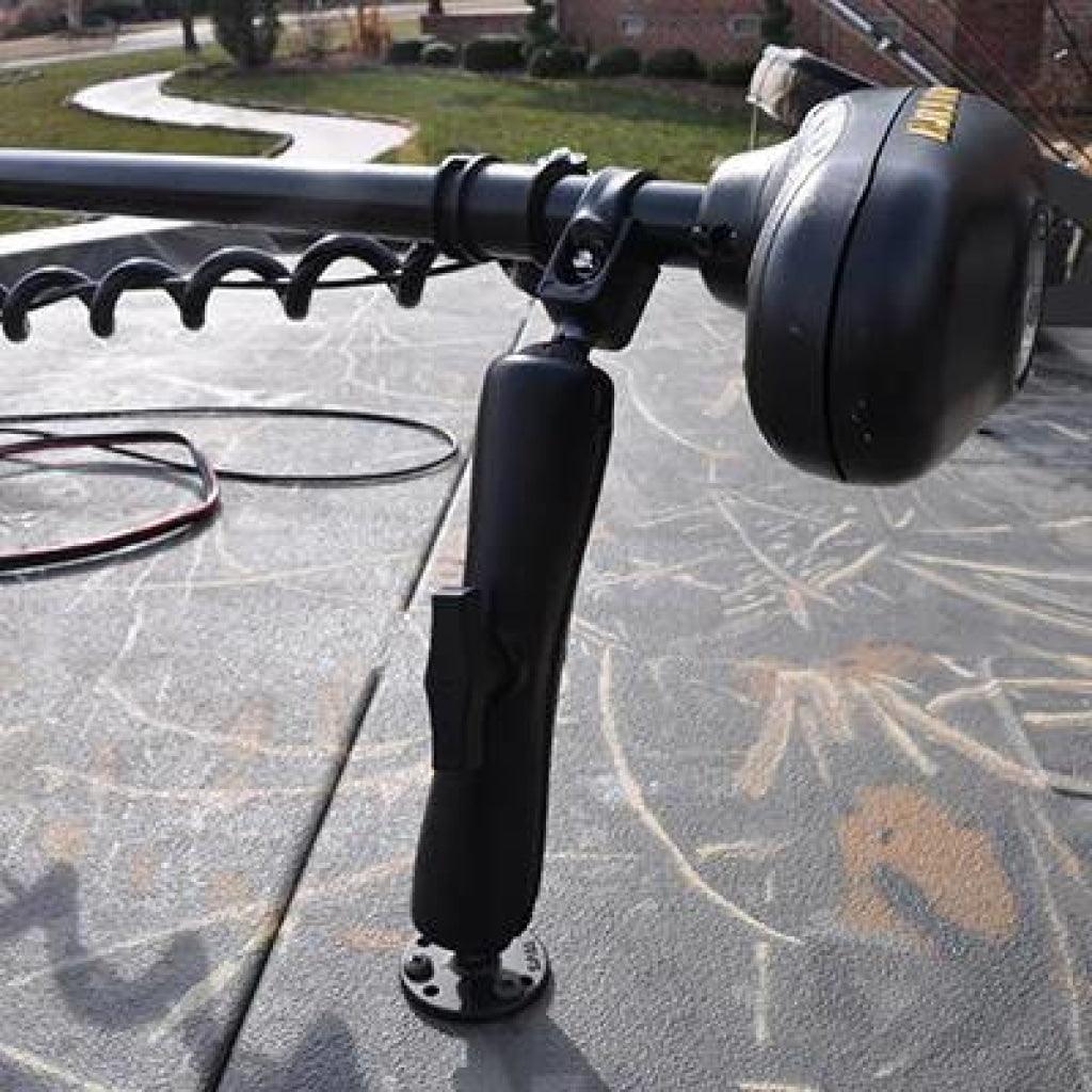 Suport stabilizator motor electric pe barca RAM