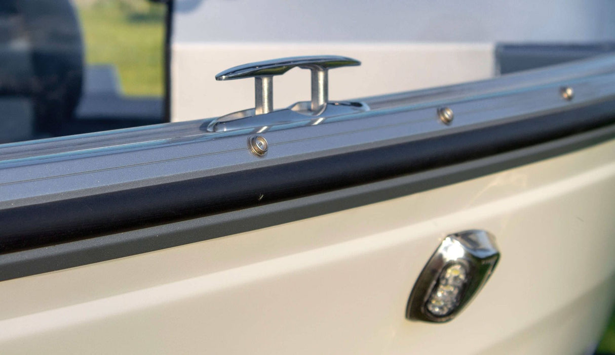 Barca de aluminiu Vizion 470