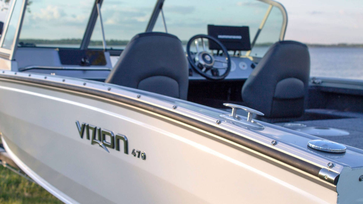 Barca de aluminiu Vizion 470