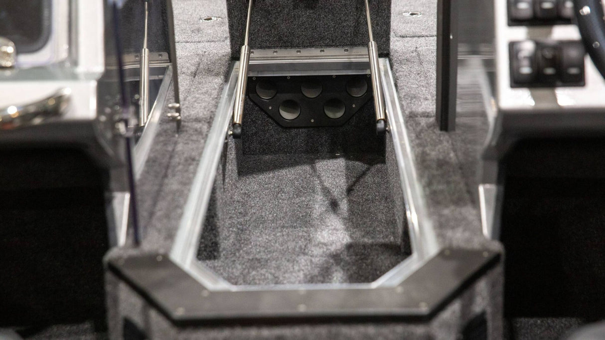 Barca de aluminiu Vizion 470 PRO