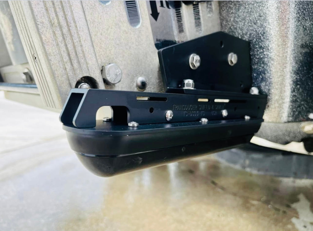 Adaptor jackplate BOB’S Machine de 6/8/10 inch – pentru partea babord (stanga).