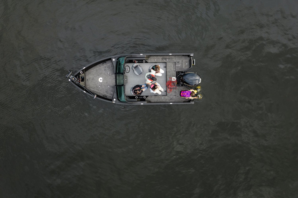 Barca aluminiu AlumaCraft Competitor 185X Sport - Motor