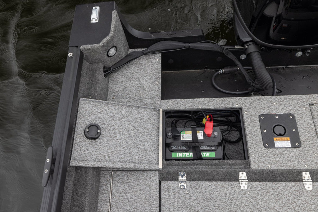 Barca aluminiu AlumaCraft Voyageur 175 tiller - Motor Boats