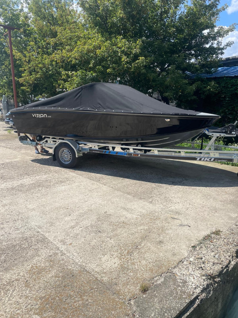 Barca de aluminiu Vizion 500 - Black