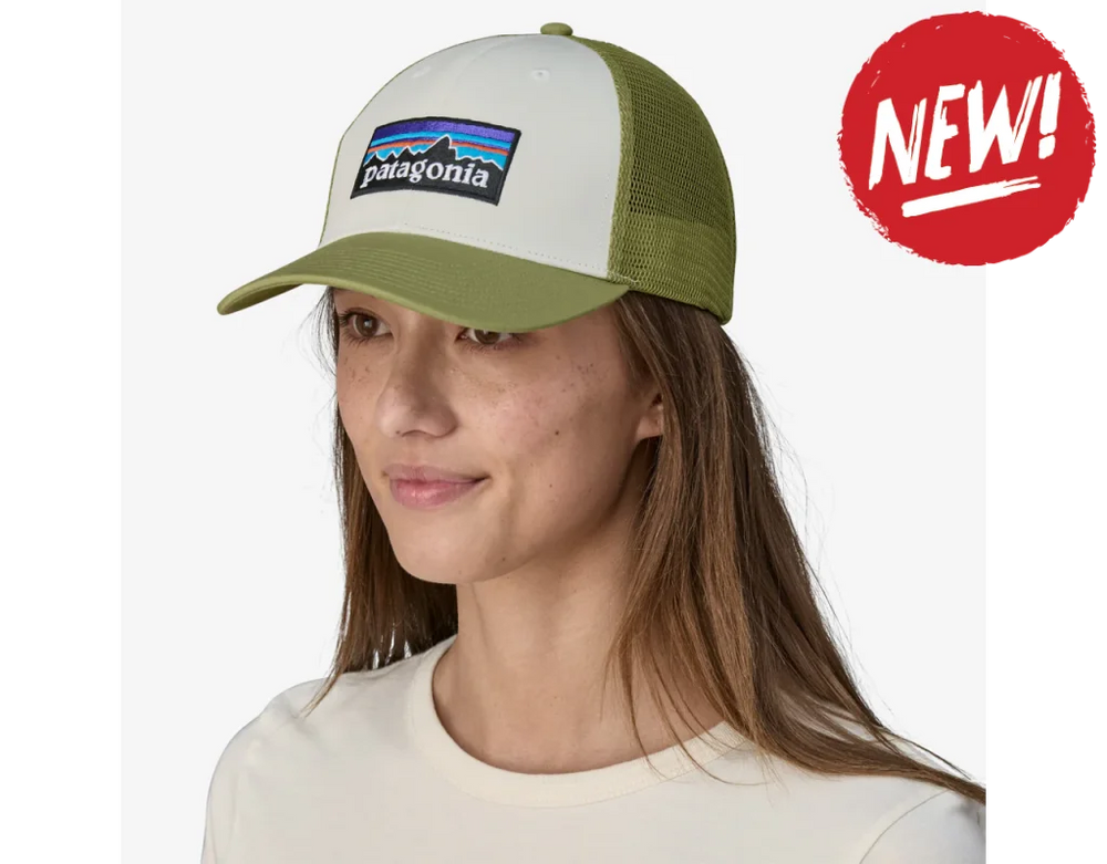 Sapca Patagonia Unisex P-6 Logo Lopro Trucker White W/Buckhorn Green